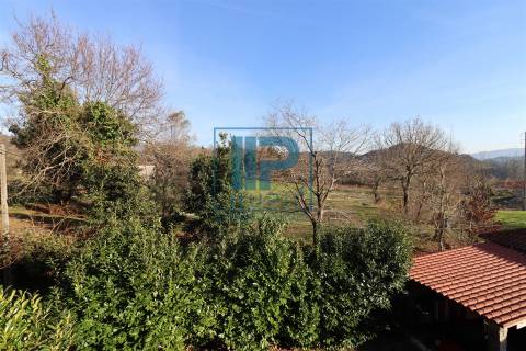 Moradia T2+1 Venda em Cantelães,Vieira do Minho