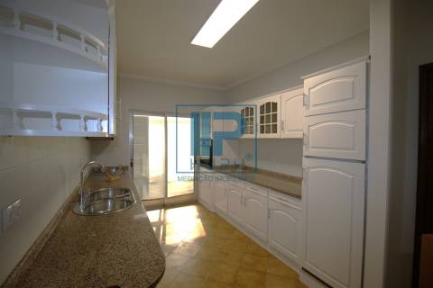 Apartamento T4 Venda em Oliveira, São Paio e São Sebastião,Guimarães