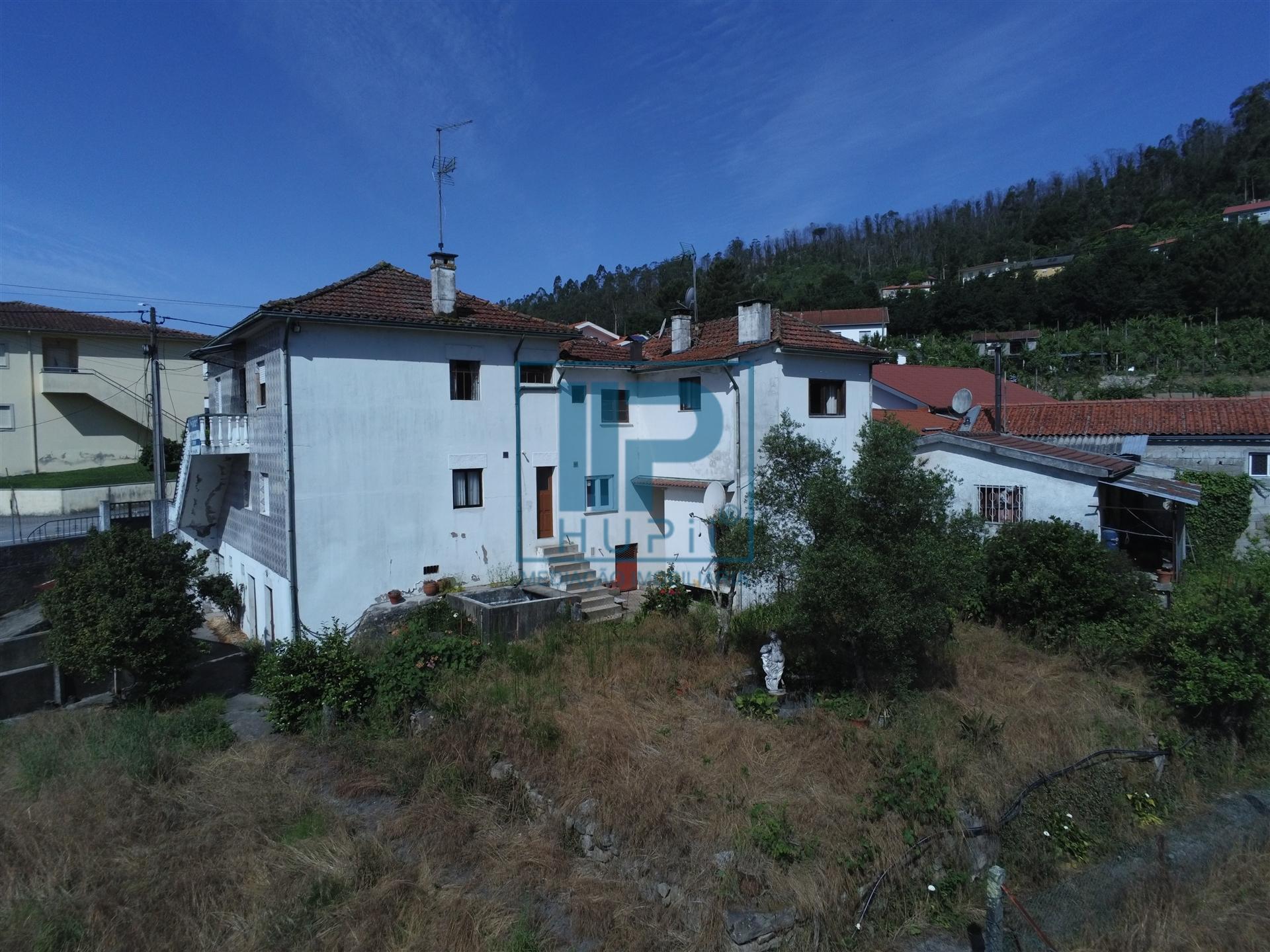 Moradia T4+4 Venda em Armil,Fafe