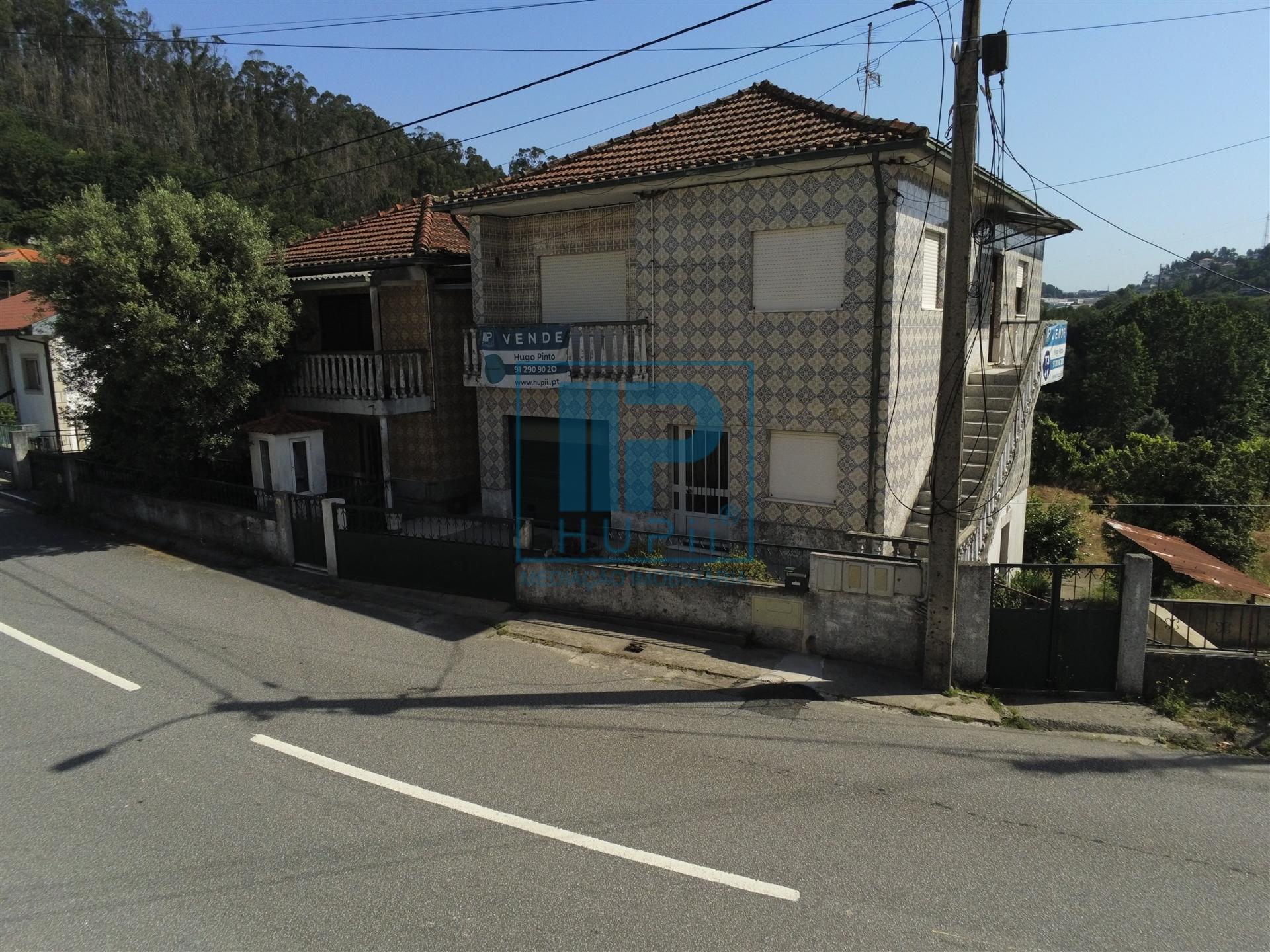 Moradia T4+4 Venda em Armil,Fafe