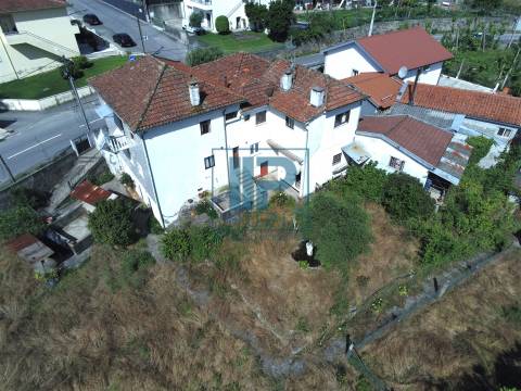 Moradia T4+4 Venda em Armil,Fafe