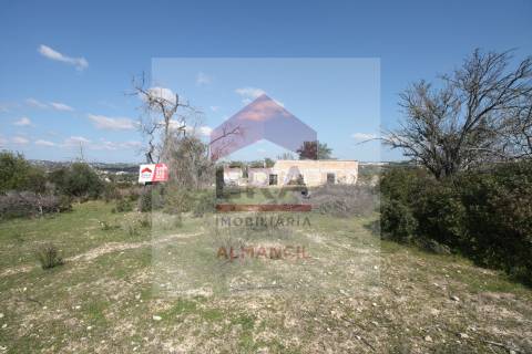 Moradia Devoluta T3 Venda em Loulé (São Clemente),Loulé