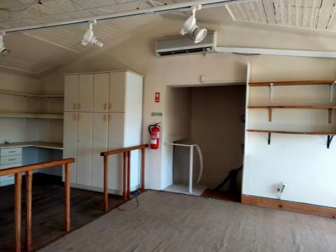 Loja  Venda em Almancil,Loulé