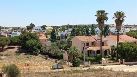 Terreno Para Construção  Venda em Quarteira,Loulé
