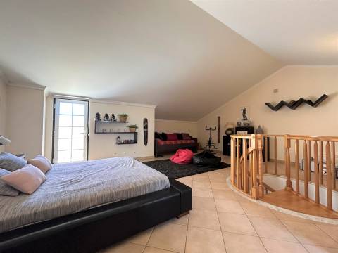 Moradia Geminada T3 Venda em Ferreiras,Albufeira