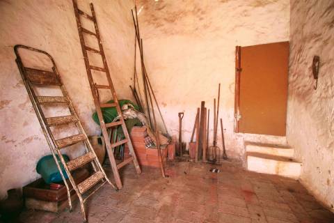 Moradia para Restaurar T2 Venda em Salir,Loulé