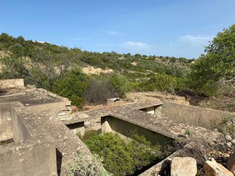 Moradia Rústica  Venda em Santa Bárbara de Nexe,Faro
