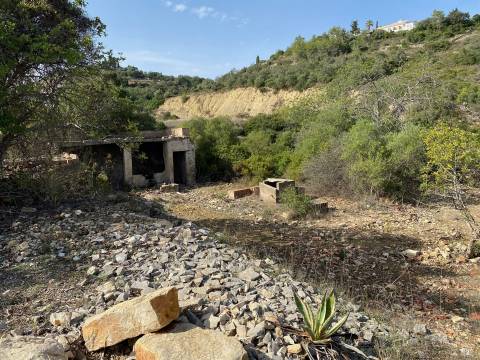 Moradia Rústica  Venda em Santa Bárbara de Nexe,Faro