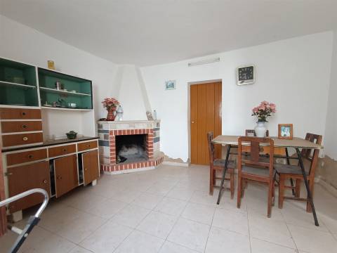 Moradia Isolada T3 Venda em Santa Bárbara de Nexe,Faro