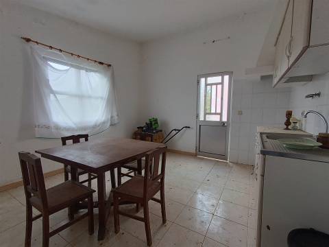 Moradia Isolada T3 Venda em Santa Bárbara de Nexe,Faro