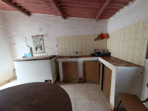 Moradia Isolada T3 Venda em Santa Bárbara de Nexe,Faro