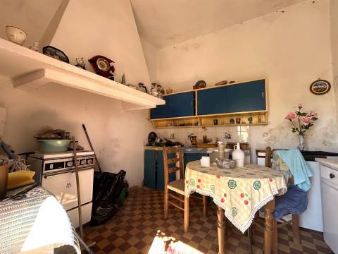 Moradia para Restaurar T2 Venda em Salir,Loulé