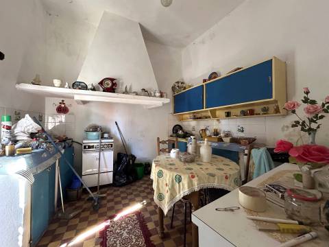 Moradia para Restaurar T2 Venda em Salir,Loulé