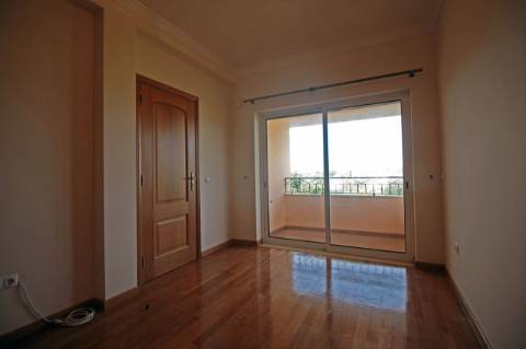 Moradia T4 Venda em Faro (Sé e São Pedro),Faro