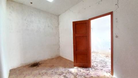 Moradia Geminada T4 Venda em Loulé (São Clemente),Loulé