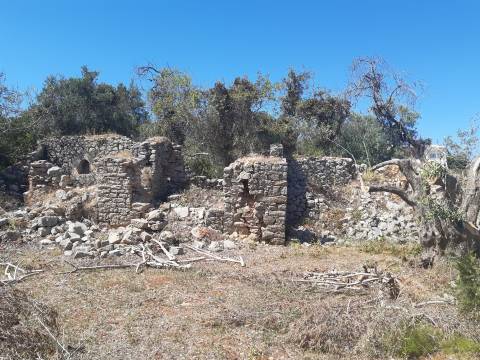 Moradia Rústica  Venda em Santa Bárbara de Nexe,Faro