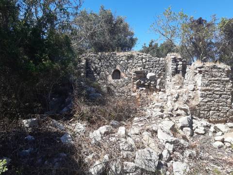 Moradia Rústica  Venda em Santa Bárbara de Nexe,Faro