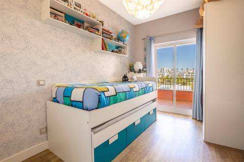 Apartamento T3 Venda em Albufeira e Olhos de Água,Albufeira