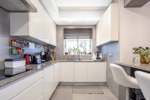 Apartamento T3 Venda em Albufeira e Olhos de Água,Albufeira