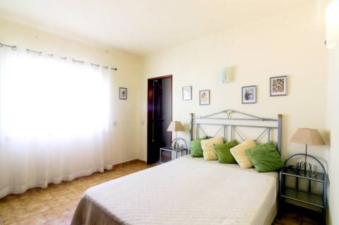 Moradia Isolada T3 Venda em Quarteira,Loulé