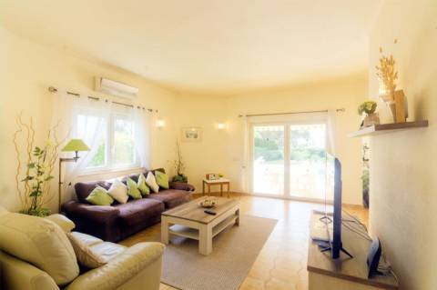 Moradia Isolada T3 Venda em Quarteira,Loulé