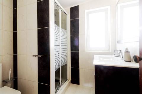 Moradia Isolada T3 Venda em Quarteira,Loulé