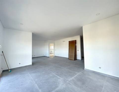 Apartamento T3 Venda em Almancil,Loulé