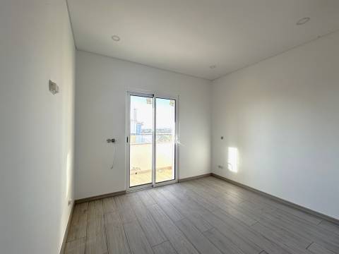 Apartamento T3 Venda em Almancil,Loulé