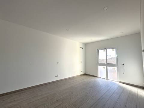 Apartamento T3 Venda em Almancil,Loulé