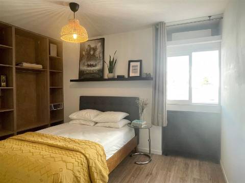 Apartamento T2 Venda em Quarteira,Loulé