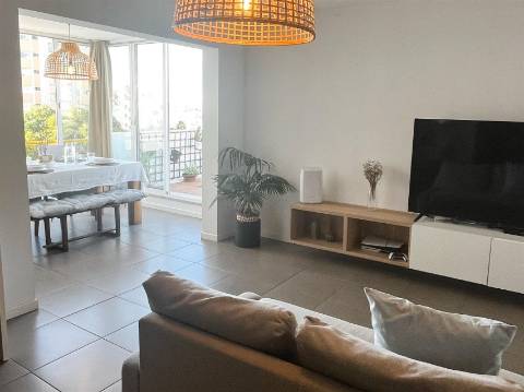 Apartamento T2 Venda em Quarteira,Loulé