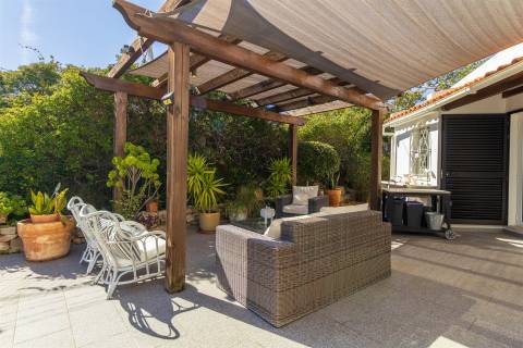 Moradia Isolada T3 Venda em Santa Bárbara de Nexe,Faro