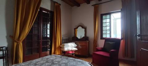 Moradia Isolada T5 Venda em Faro (Sé e São Pedro),Faro