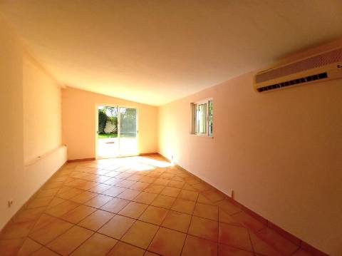 Moradia Isolada T4 Venda em Almancil,Loulé