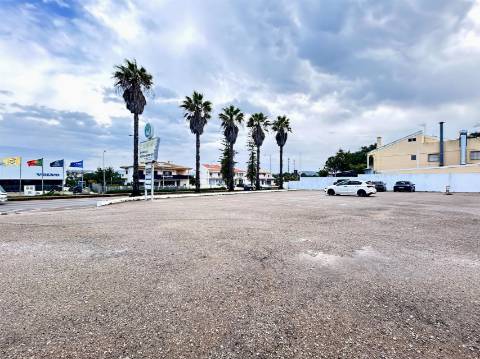 Armazém  Venda em Quarteira,Loulé