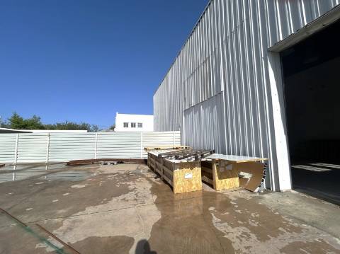 Armazém  Venda em Quarteira,Loulé