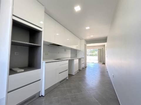 Moradia T3 Venda em Quarteira,Loulé