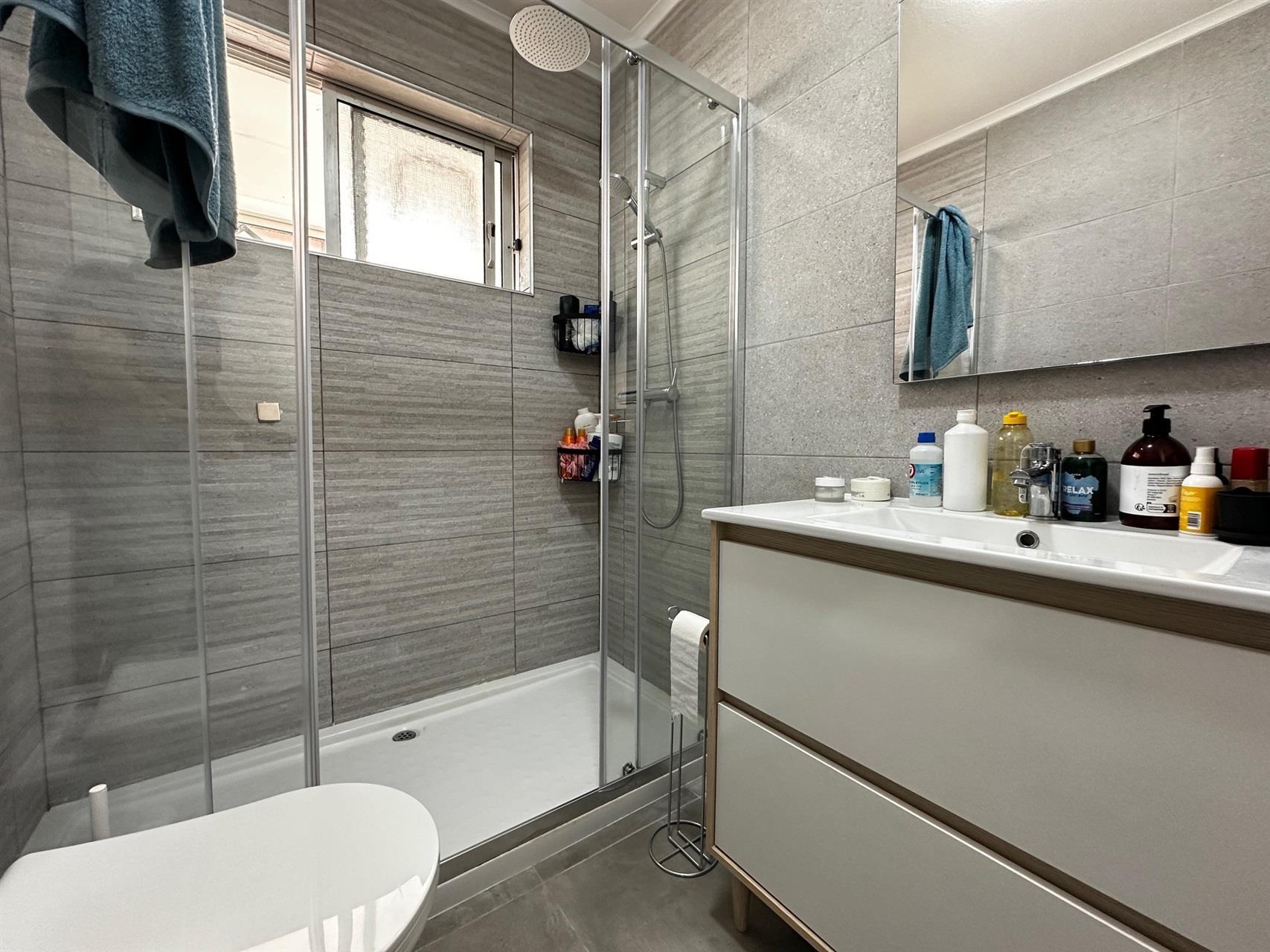 Apartamento T2 Venda em Quelfes,Olhão