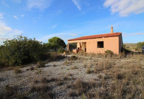 Moradia Rústica  Venda em Santa Bárbara de Nexe,Faro