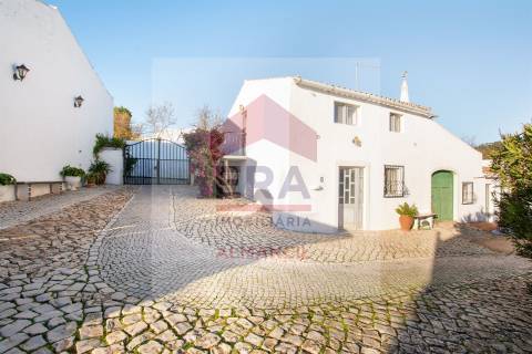 Quinta >=T10 Venda em Almancil,Loulé
