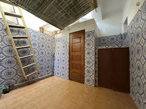 Moradia em Banda T2 Venda em Lagos (São Sebastião e Santa Maria),Lagos