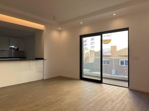 Apartamento T2 Arrendamento em Olhão,Olhão