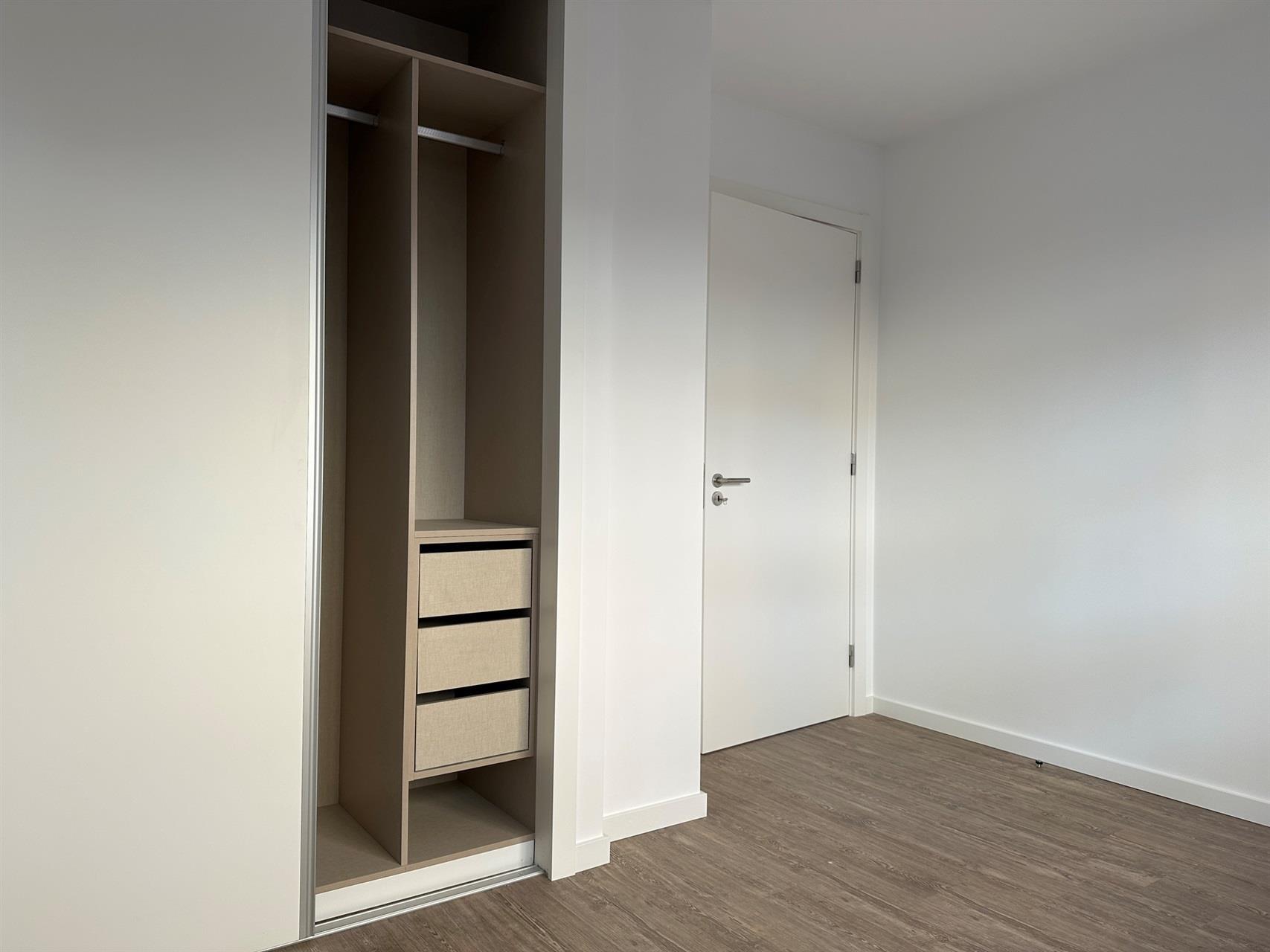 Apartamento T2 Arrendamento em Olhão,Olhão
