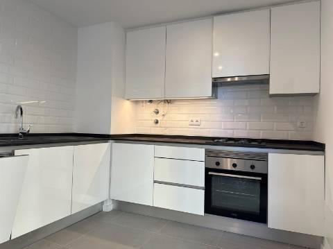 Apartamento T2 Arrendamento em Olhão,Olhão