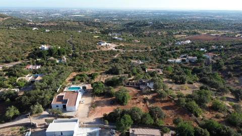 Moradia Isolada T4 Venda em Santa Bárbara de Nexe,Faro