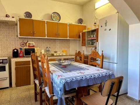 Moradia Geminada T3 Venda em Faro (Sé e São Pedro),Faro