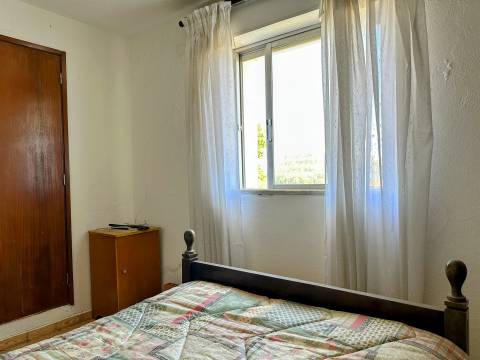 Moradia Geminada T3 Venda em Faro (Sé e São Pedro),Faro