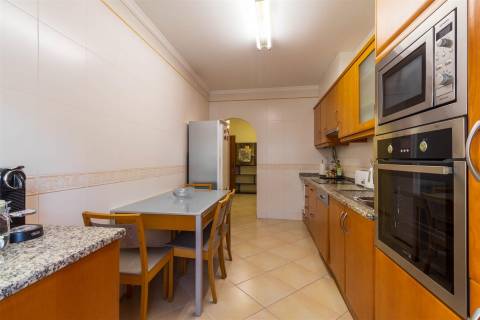 Apartamento T3 Venda em Quarteira,Loulé
