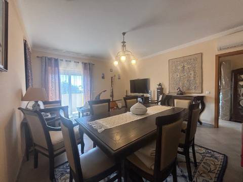 Apartamento T3 Venda em Almancil,Loulé