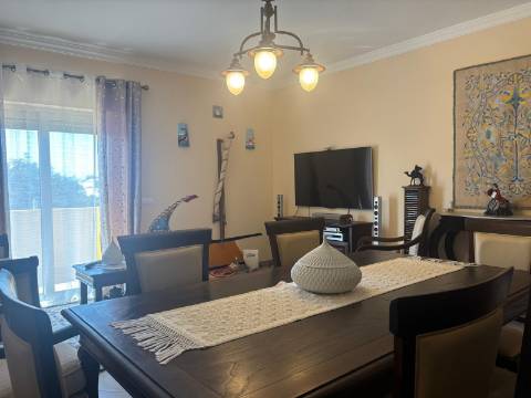 Apartamento T3 Venda em Almancil,Loulé